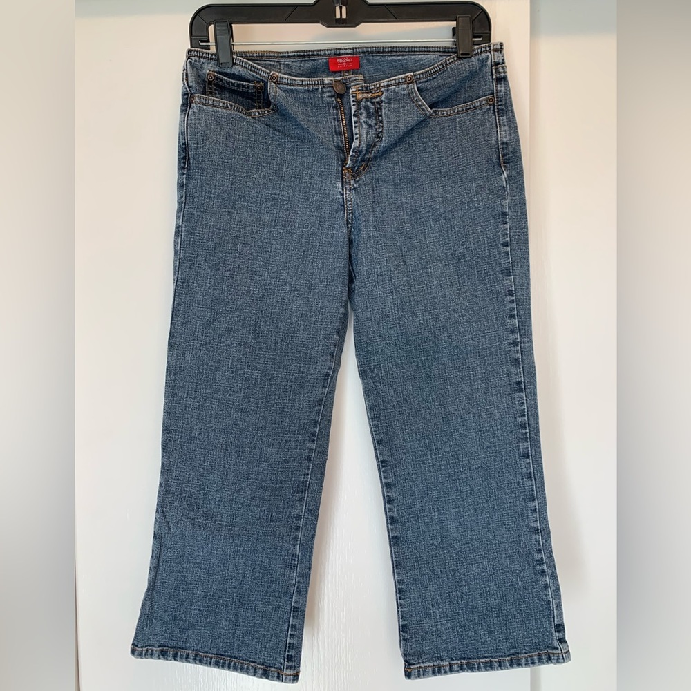 Mossimo stretch Jean Capris size 7